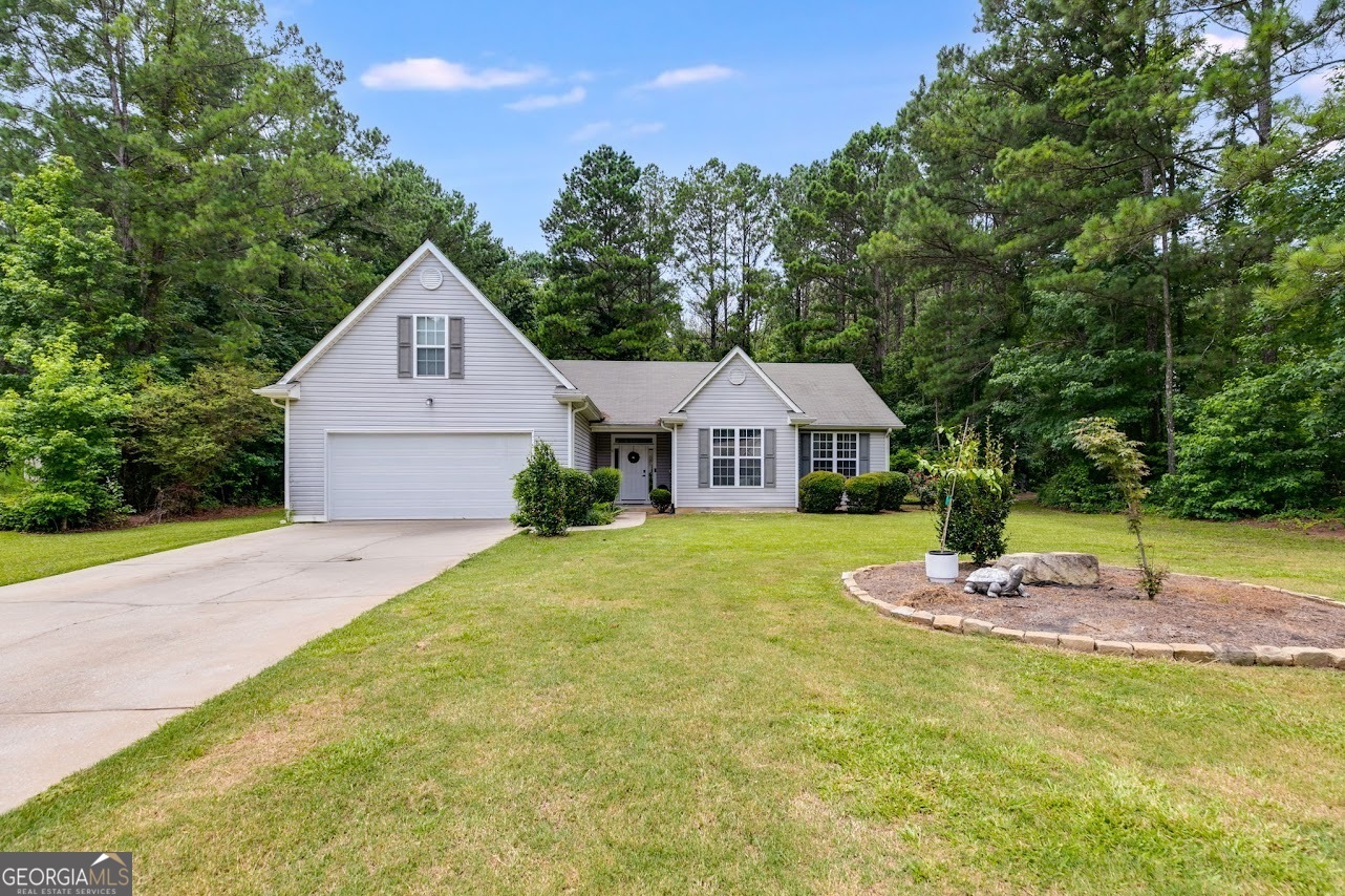Property Photo: 25 Chemin Place GA 30277