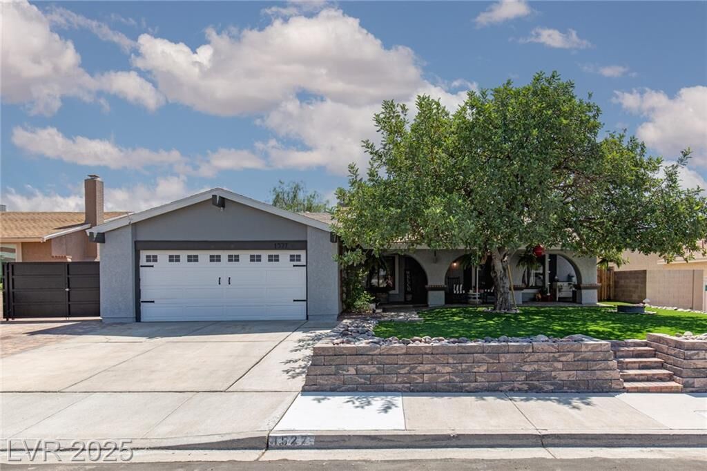 Property Photo:  1527 Irene Drive  NV 89005 