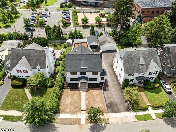 Property Photo: 4 Warren Pl NJ 07042