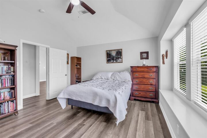 Property Photo: 3731 Crescent Drive TX 77584