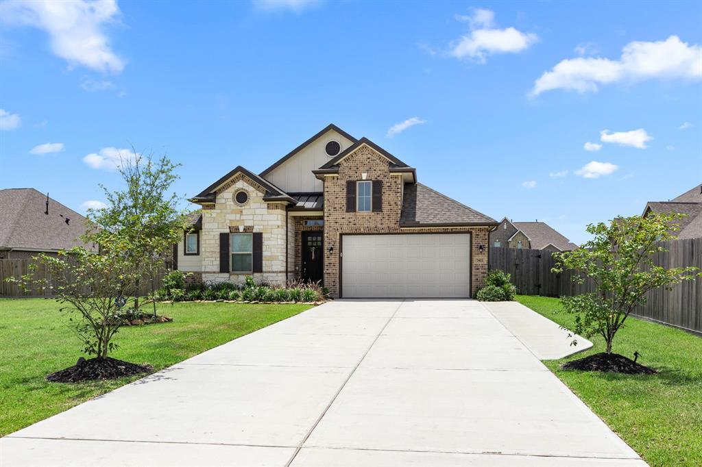 Property Photo: 7422 Hillside Avenue TX 77523