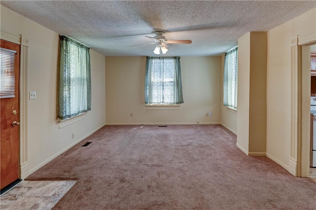 Property Photo:  1016 Roosevelt Avenue  MO 64505 