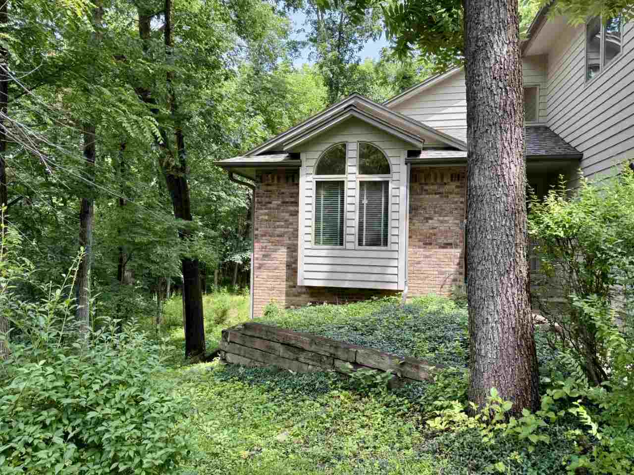 Property Photo: 24 Samuel Dr IA 52245