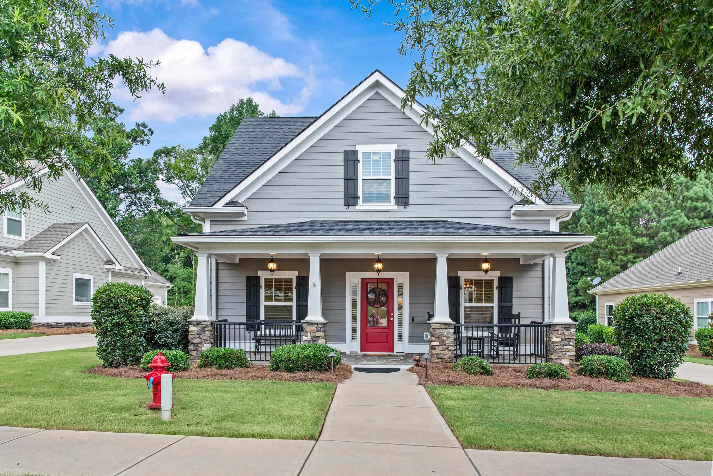 Property Photo: 1321 Carriage Ridge Drive GA 30642