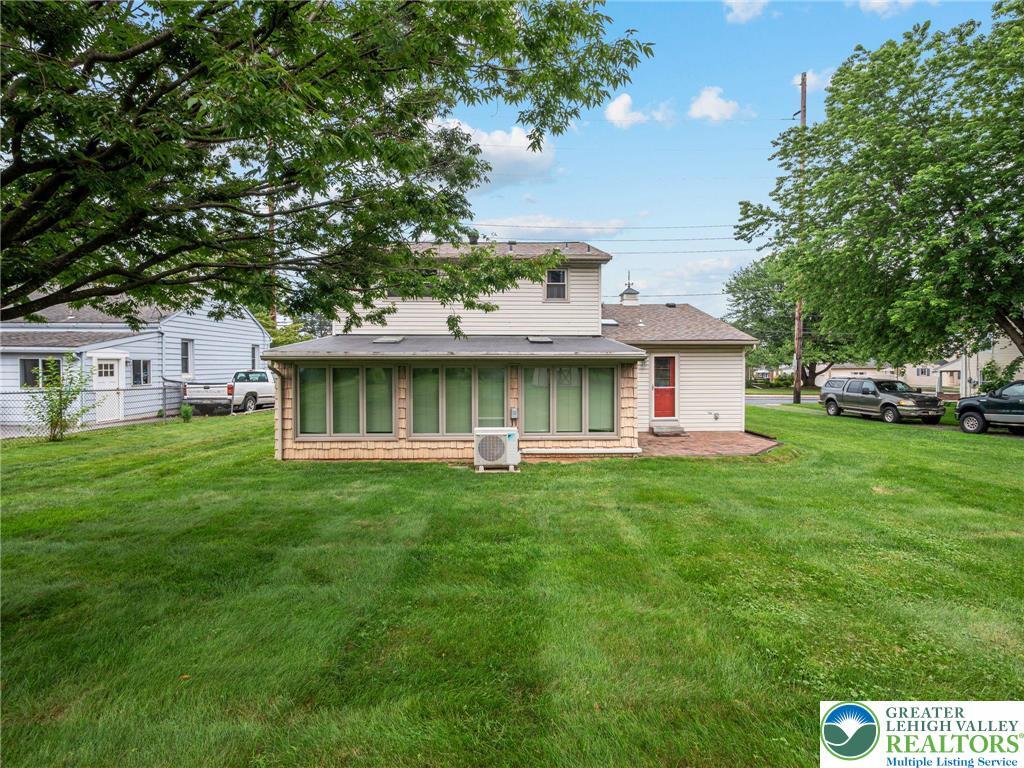 Property Photo: 1214 Pennsylvania Avenue PA 18049