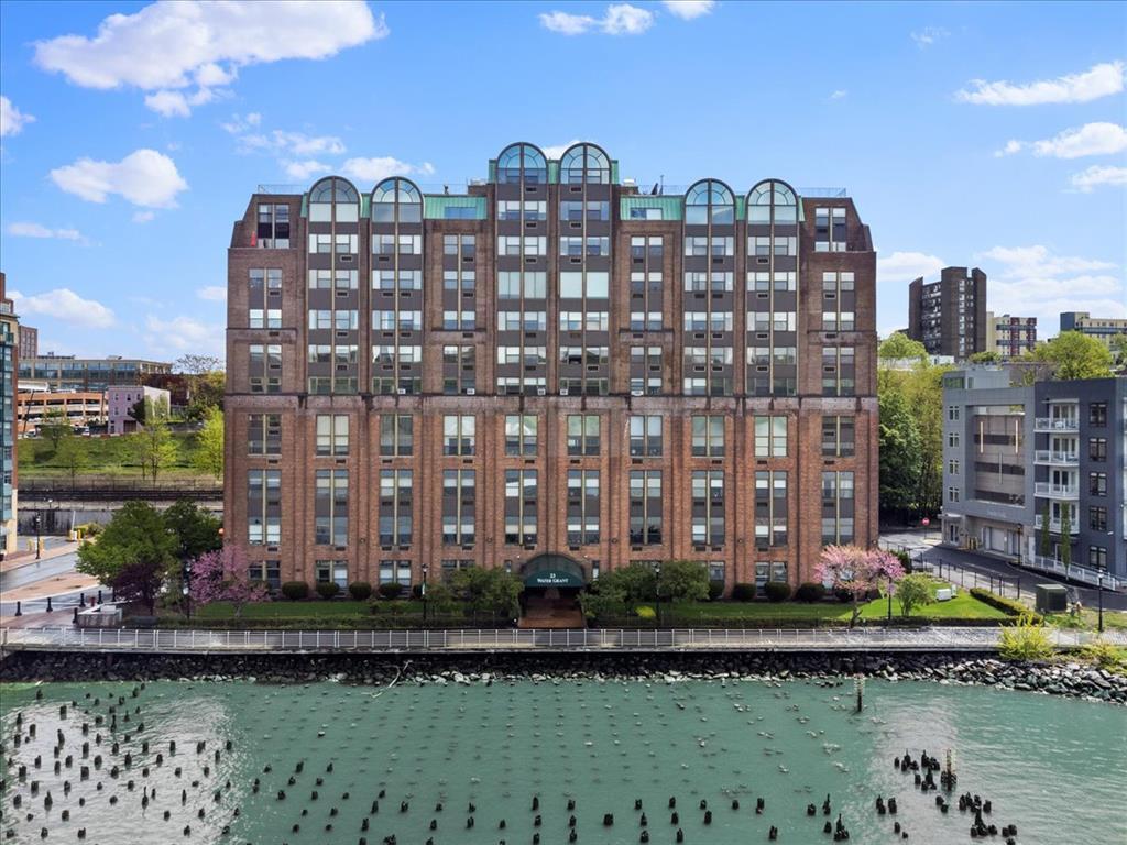 Property Photo: 23 Water Grant Street 4I NY 10701