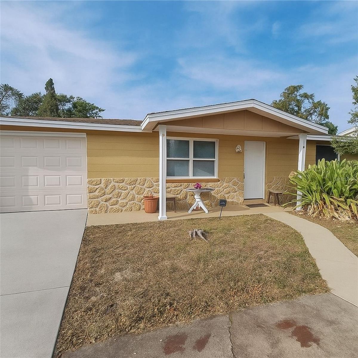 7407 Duke Drive  Hudson FL 34667 photo