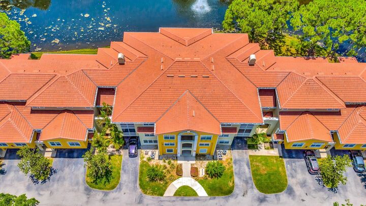 4751 Travini Circle 4-108  Sarasota FL 34235 photo