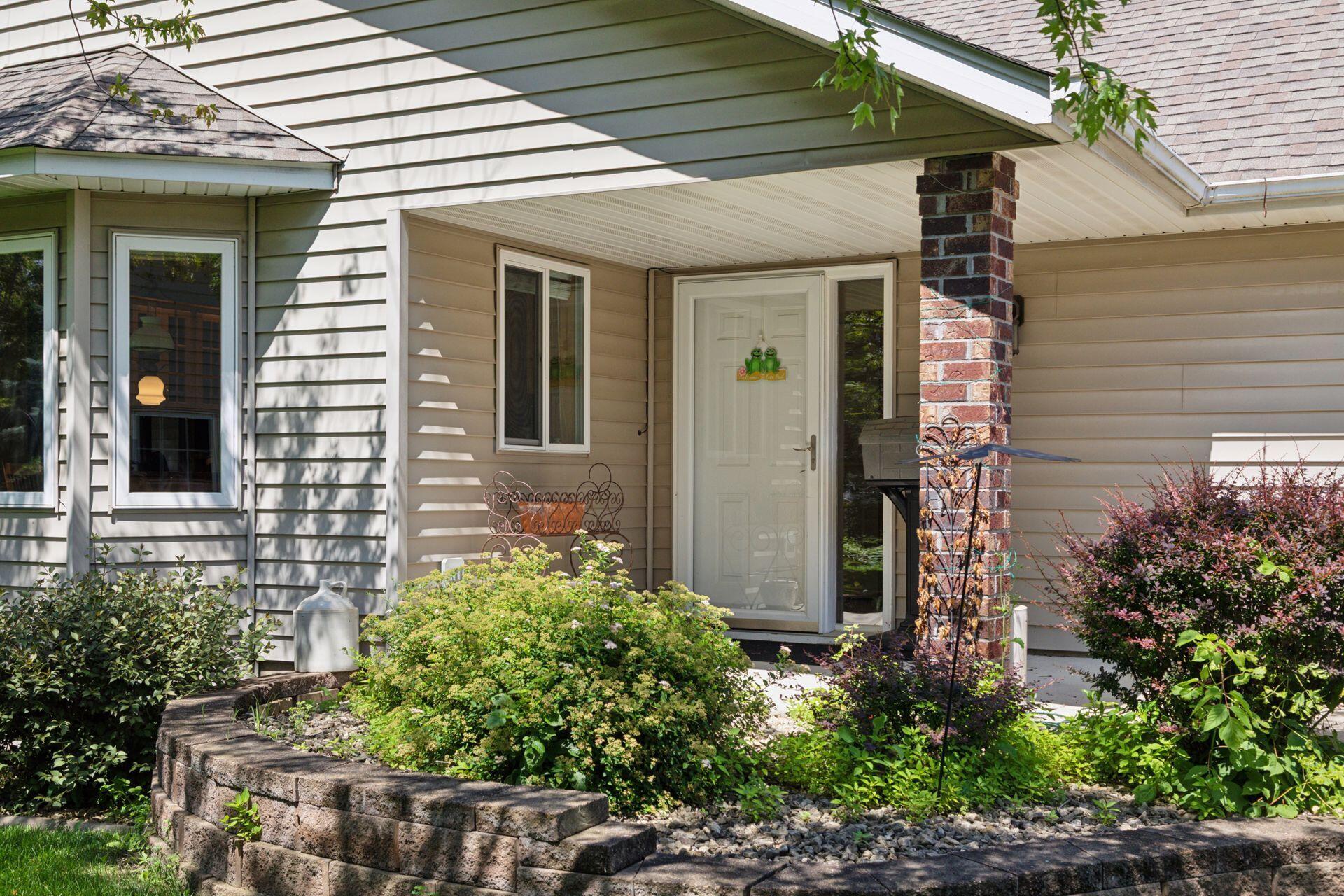 Property Photo: 143 Hill Ridge Ct WI 54021