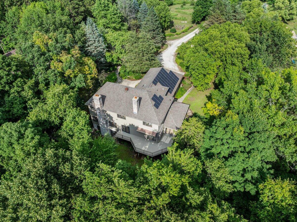 Property Photo: 5613 Maple Rd WI 53095