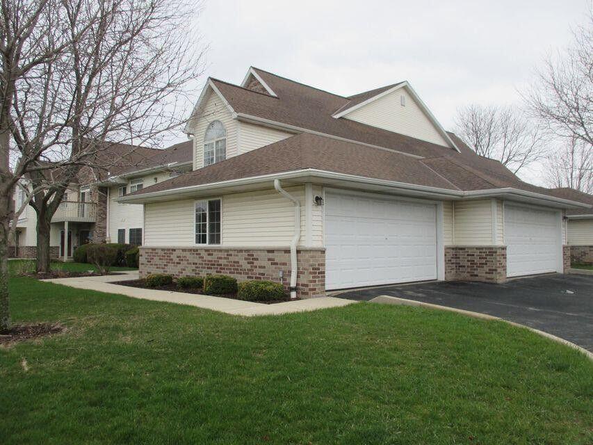 Property Photo: 4784 W Maple Leaf Cir WI 53220