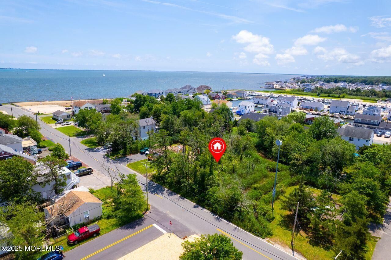 Property Photo:  150 Lighthouse Drive  NJ 08758