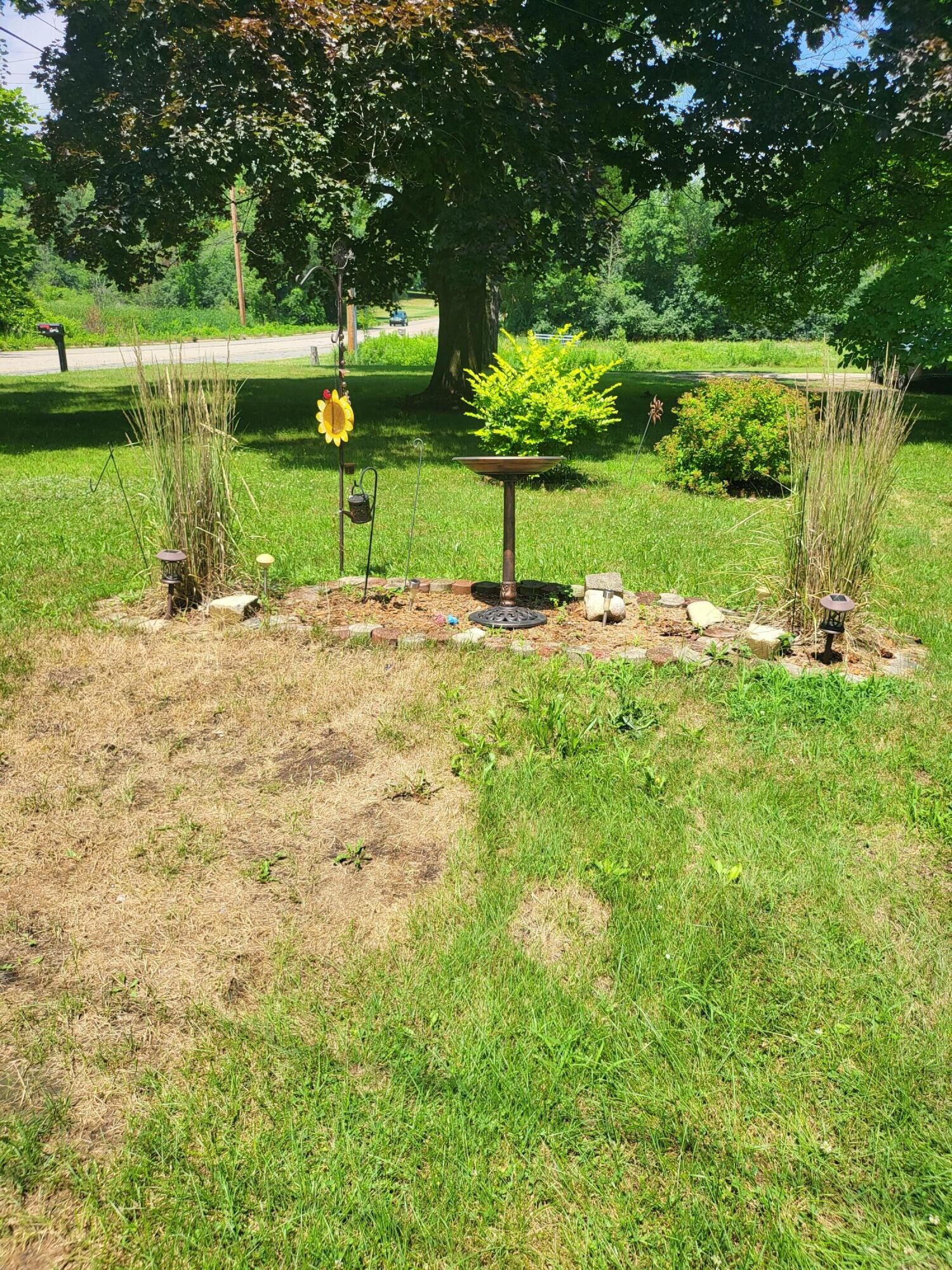 Property Photo: 1001 S Dettman Road MI 49203