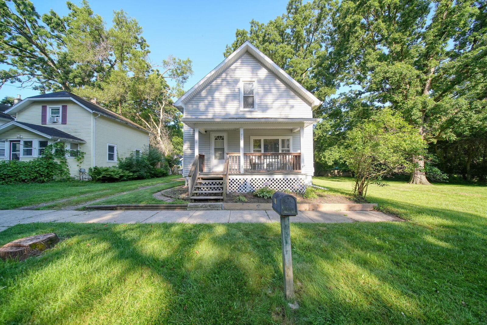 Property Photo: 350 N Horton Street MI 49202