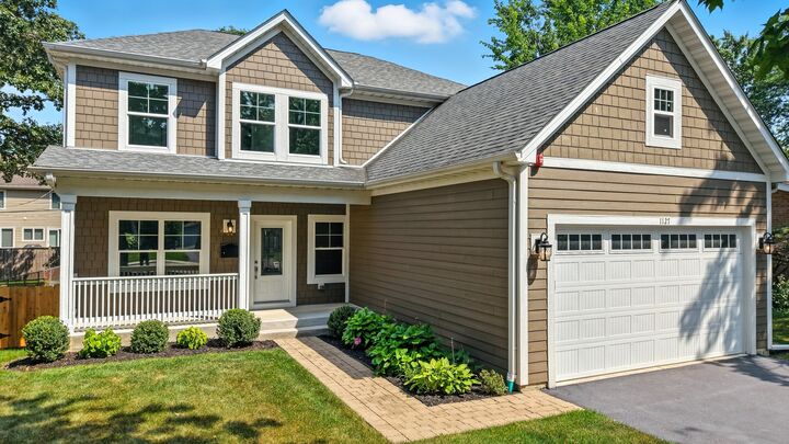 Property Photo:  1127 Kenton Road  IL 60015 