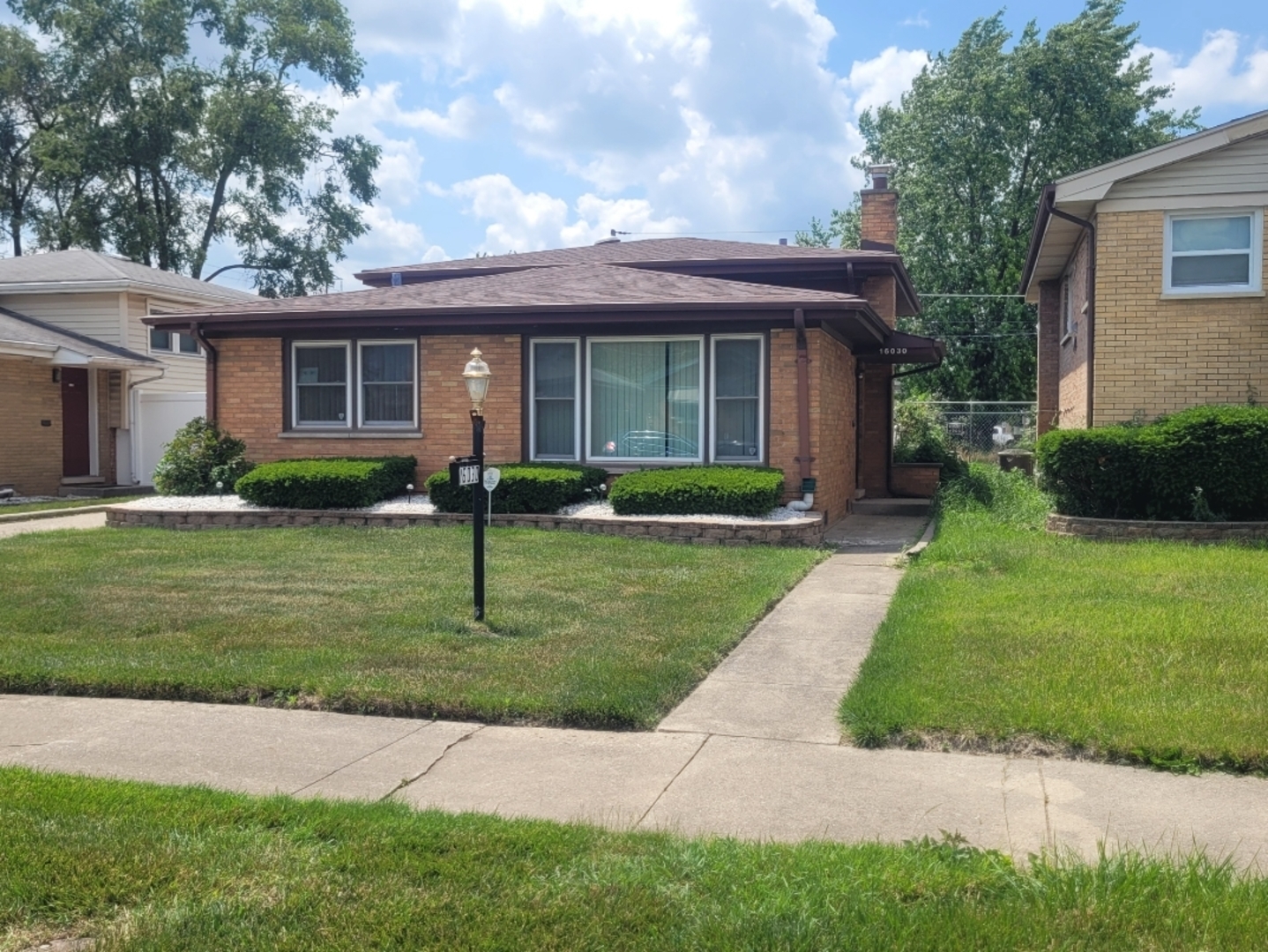 Property Photo:  16030 Gauger Avenue  IL 60426 
