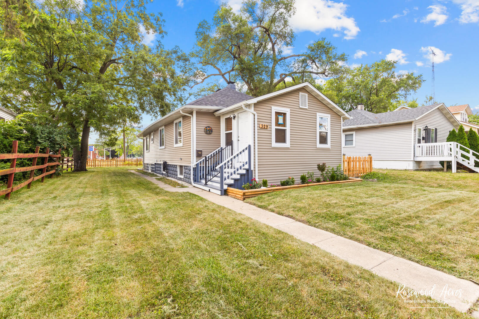 Property Photo: 329 S Albert Boulevard IL 60901