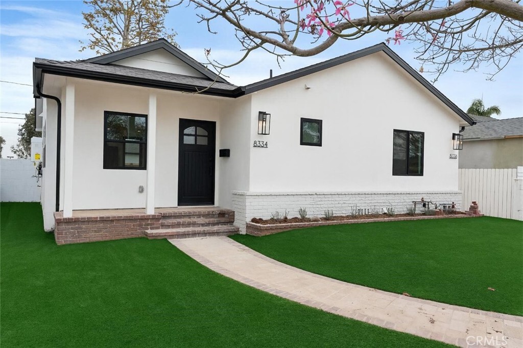 8334 Winsford Avenue  Los Angeles CA 90045 photo