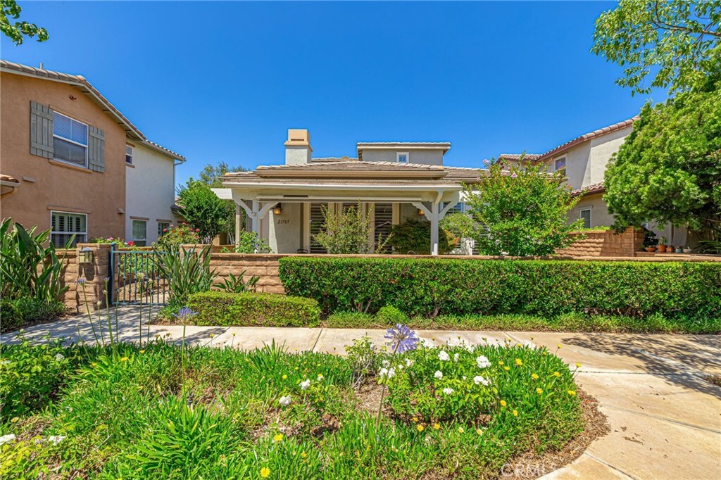 23785 Western Cedar Court  Valencia CA 91354 photo