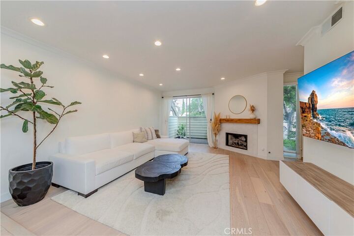 Property Photo: 11861 Nebraska Avenue CA 90025
