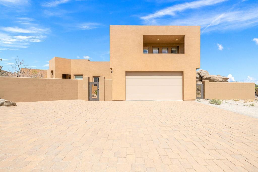 Property Photo: 61474 Hanging Rock Lane CA 92561