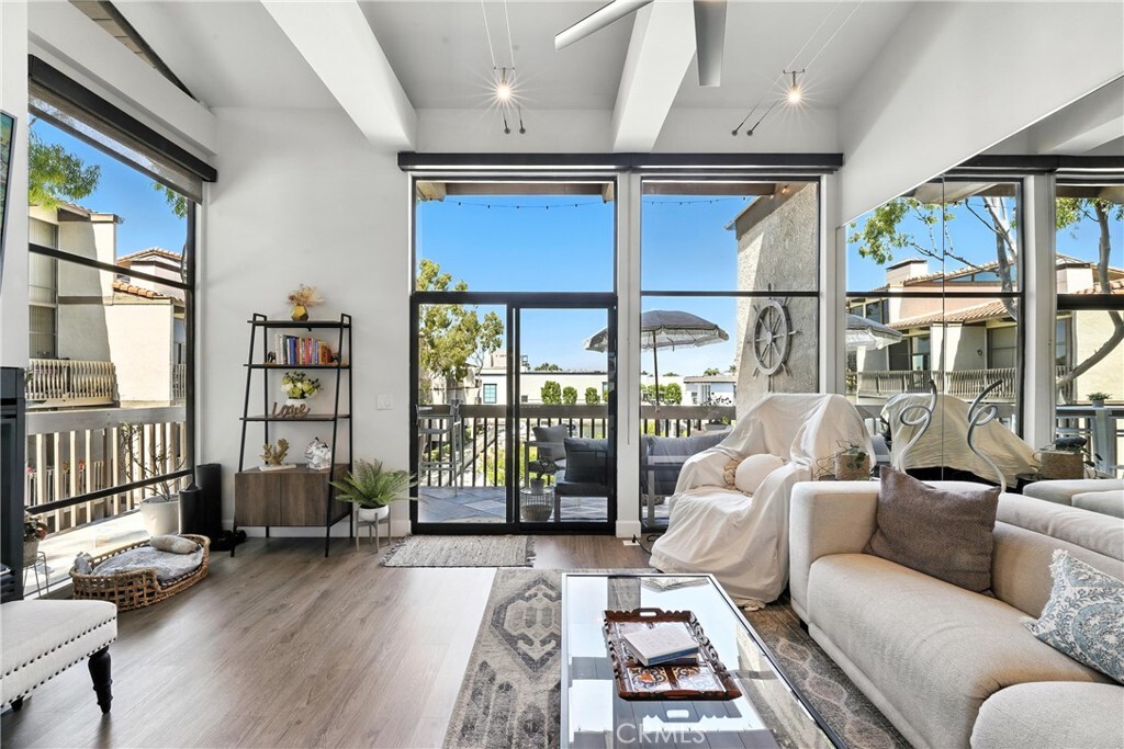 Property Photo: 7339 Marina Pacifica Drive N CA 90803