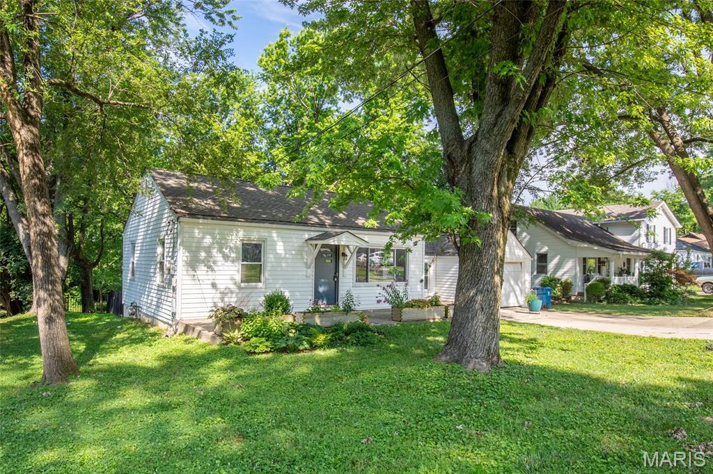Property Photo:  3027 Ridgeview Drive  MO 63301 