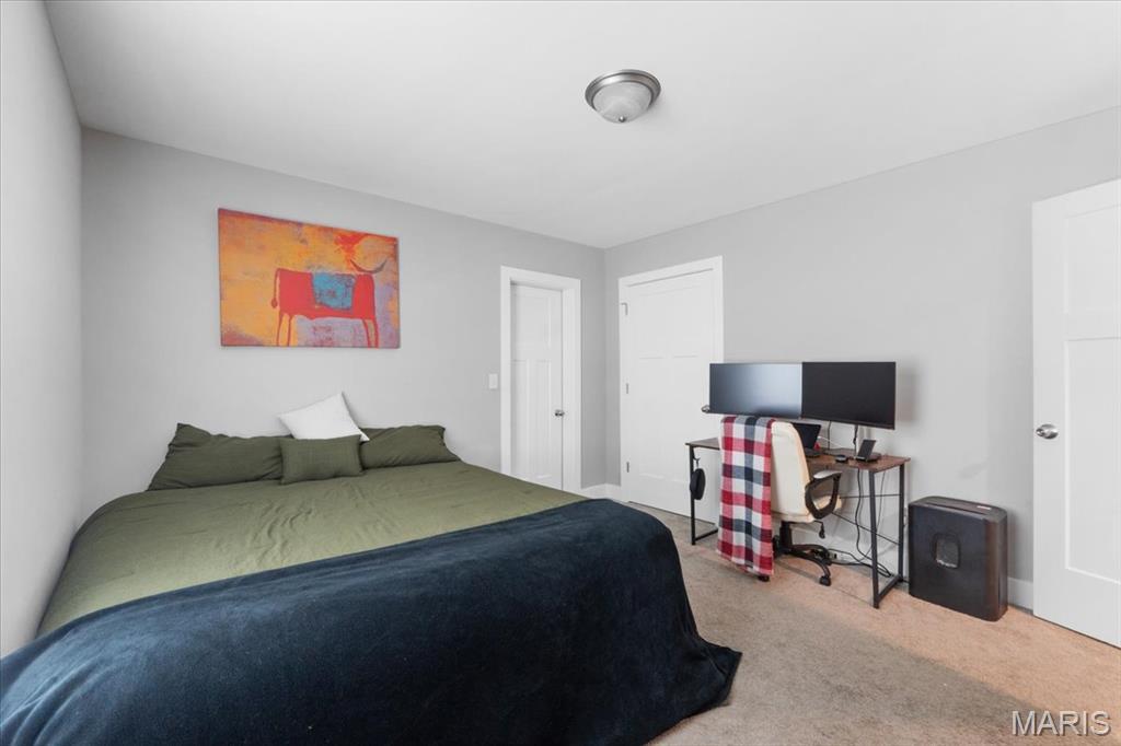 Property Photo:  3158 Nebraska Avenue  MO 63118 