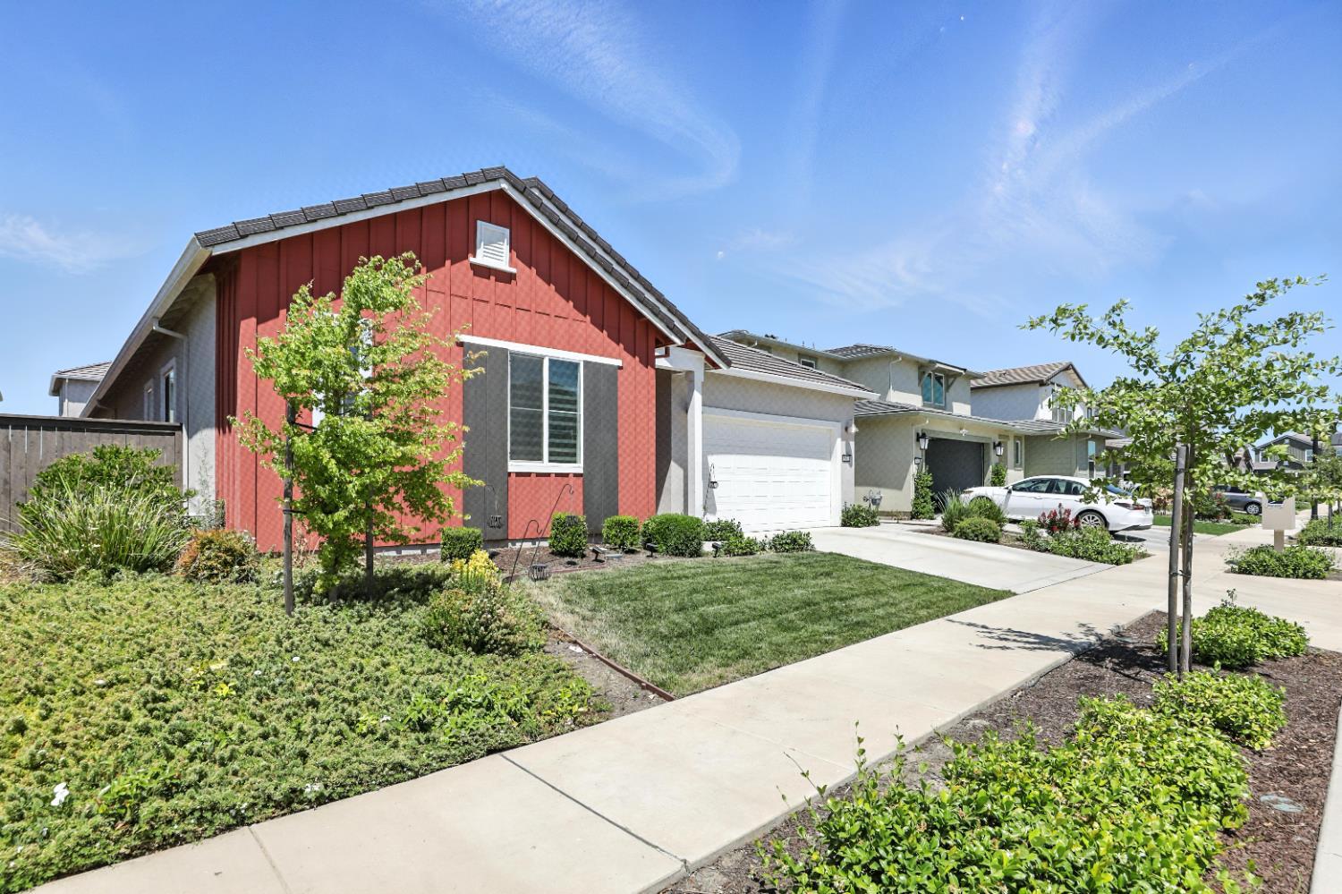 Property Photo: 5931 Fallstaff CA 95835