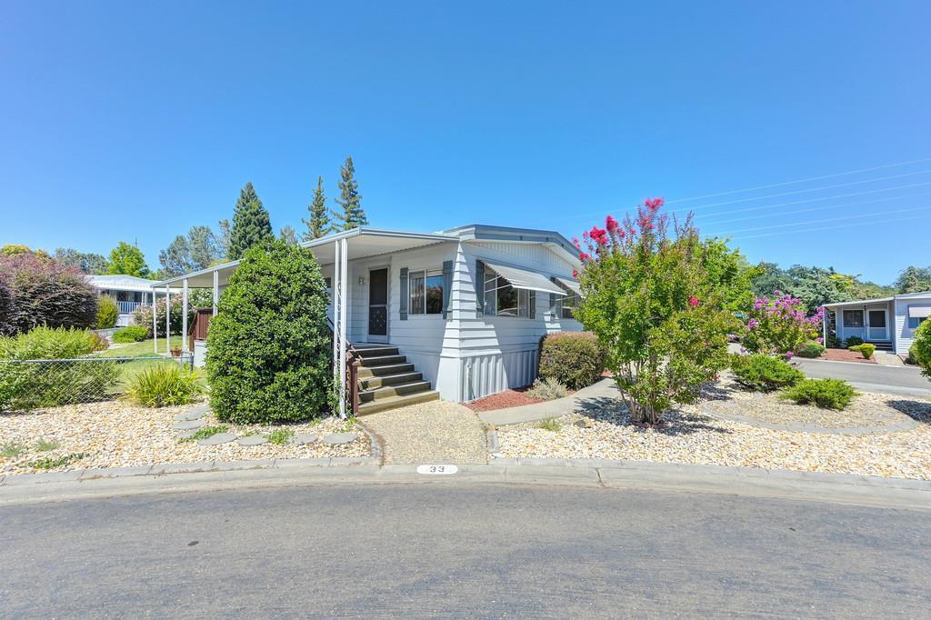 Property Photo: 33 Allan Court CA 95630