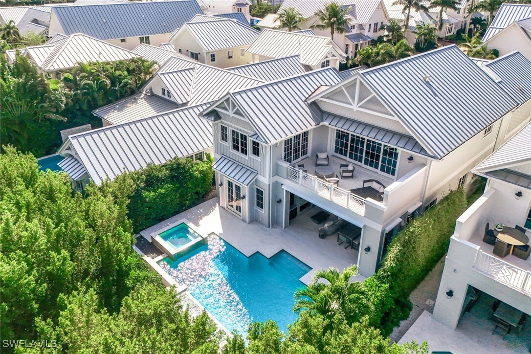Property Photo: 91 14th Street S FL 34102