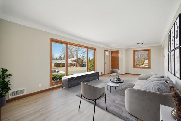 Property Photo: 2860 Highview Terrace MN 55121