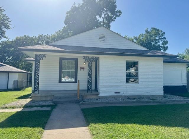 Property Photo:  4900 Penrose Avenue  TX 76116 