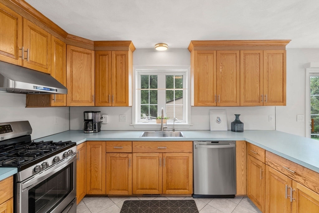 Property Photo:  477 Sprague 477  MA 02026 