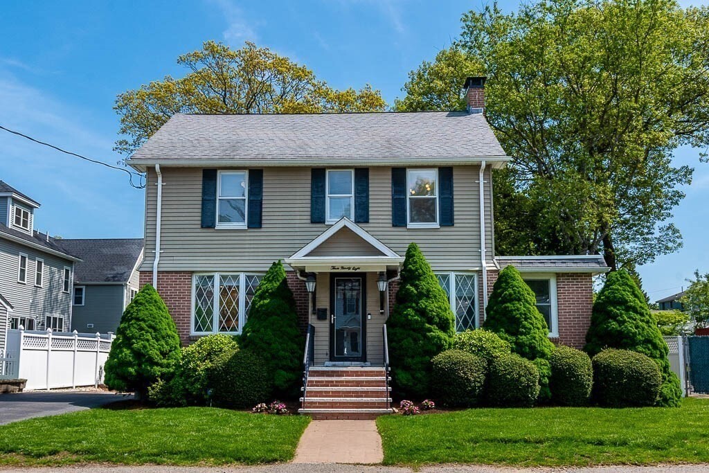 398 Mount Vernon Street  Dedham MA 02026 photo