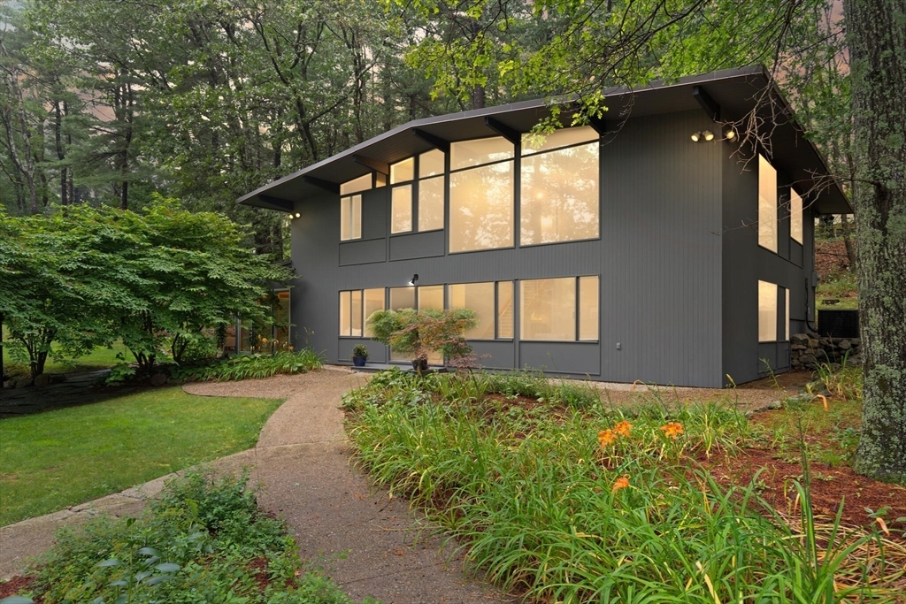 37 Alden Rd  Wayland MA 01778 photo