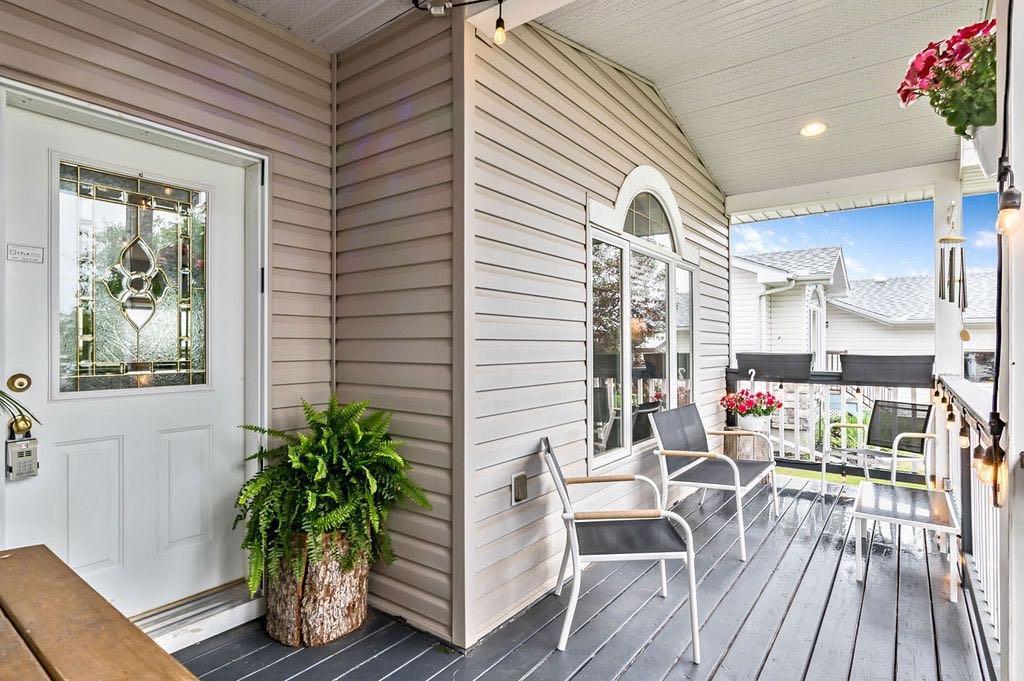 Property Photo: 1049 3 Street SW AB T0L 0H0