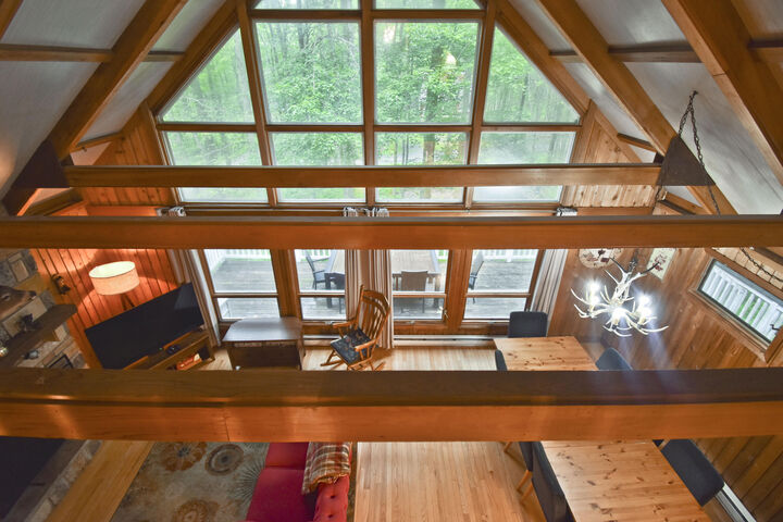 Property Photo:  1046 Maple Drive  PA 18347 