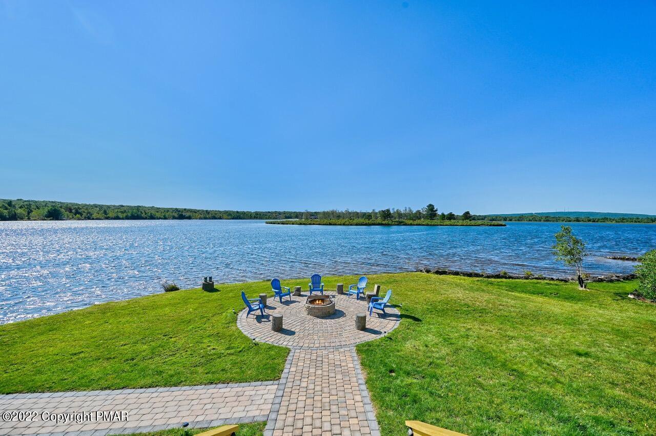 Property Photo: 96 Longfellow Circle PA 18210