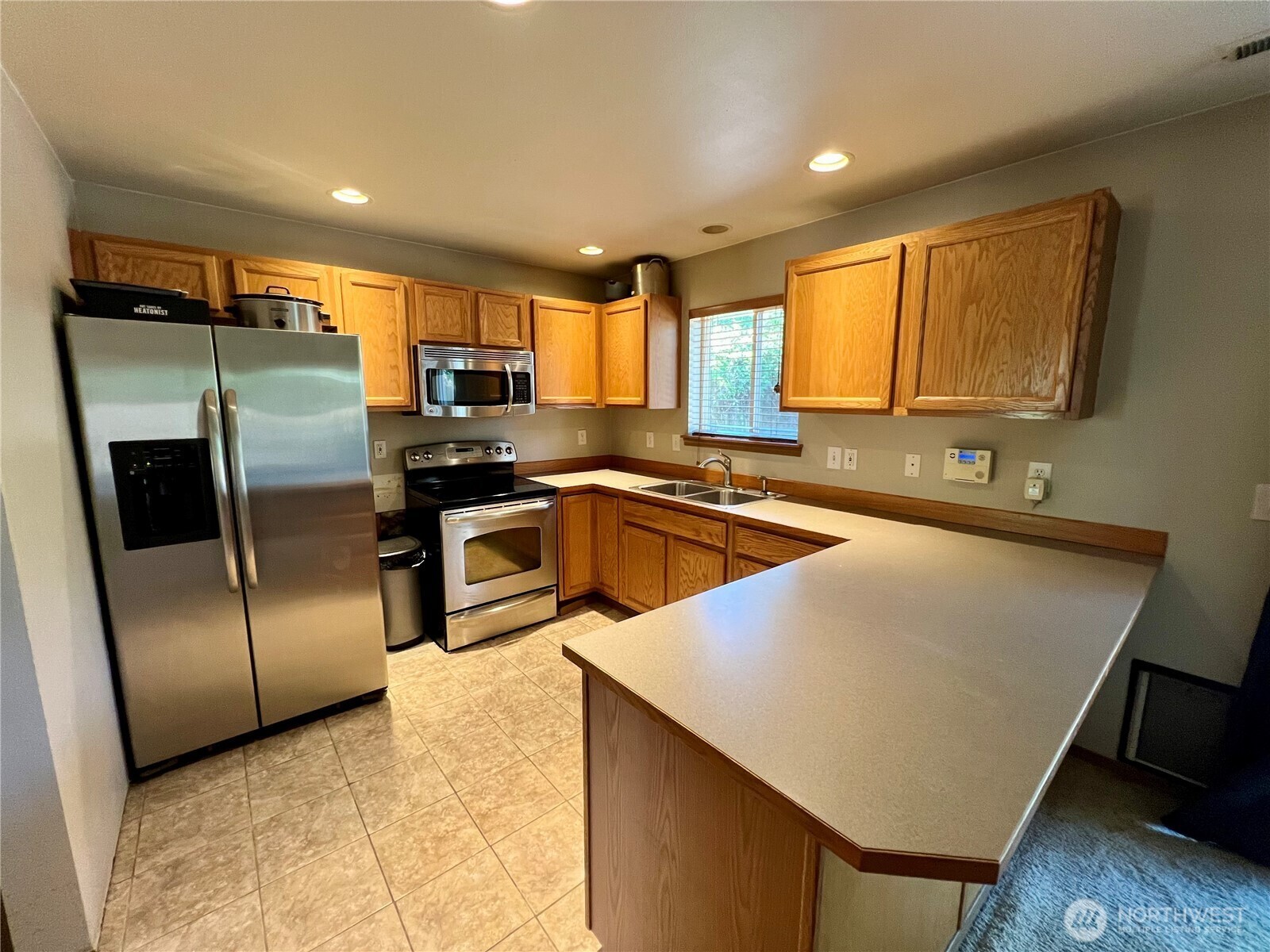 Property Photo: 302 Hemming Way WA 98252