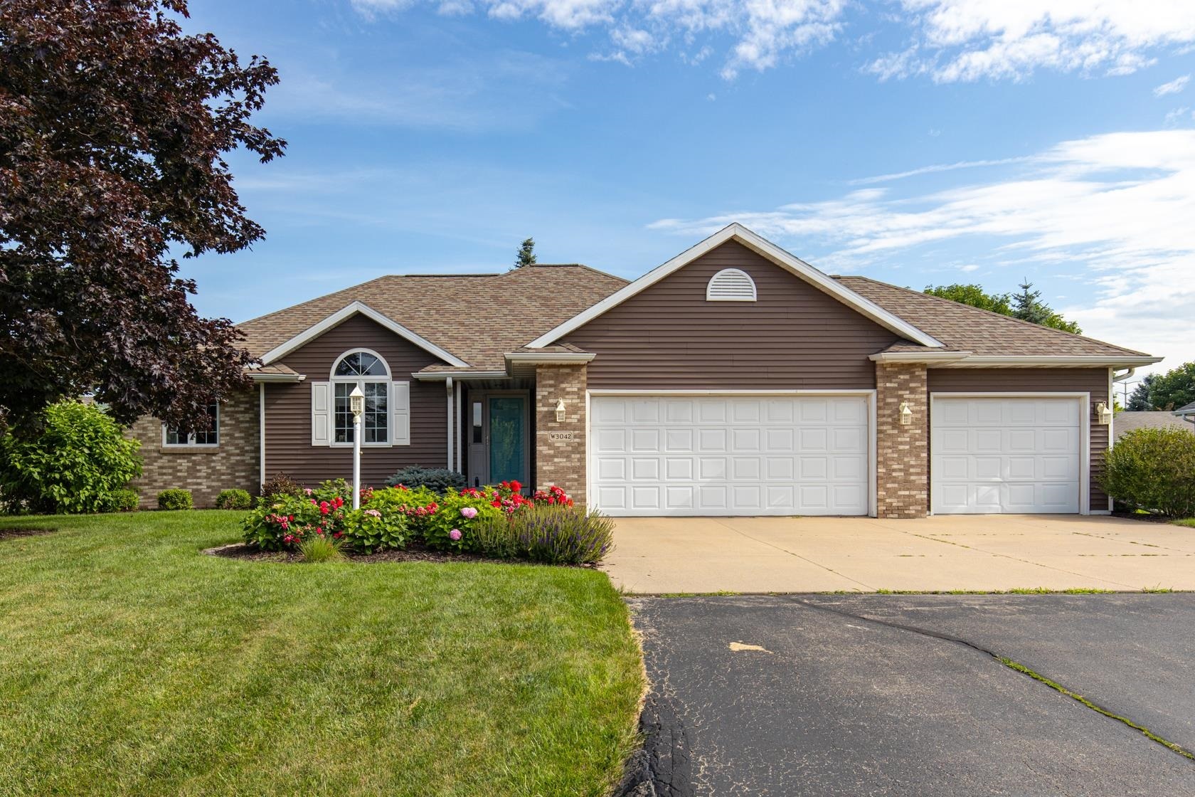 Property Photo:  W3042 Just About Lane  WI 54915 