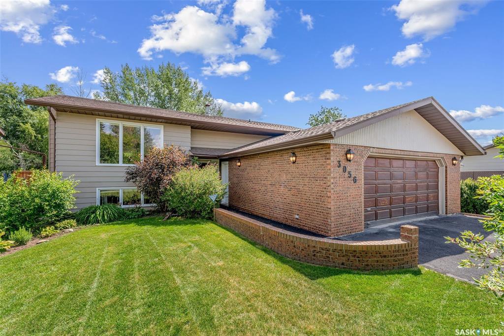 Property Photo:  3056 Bliss Crescent  SK S6V 7N3 