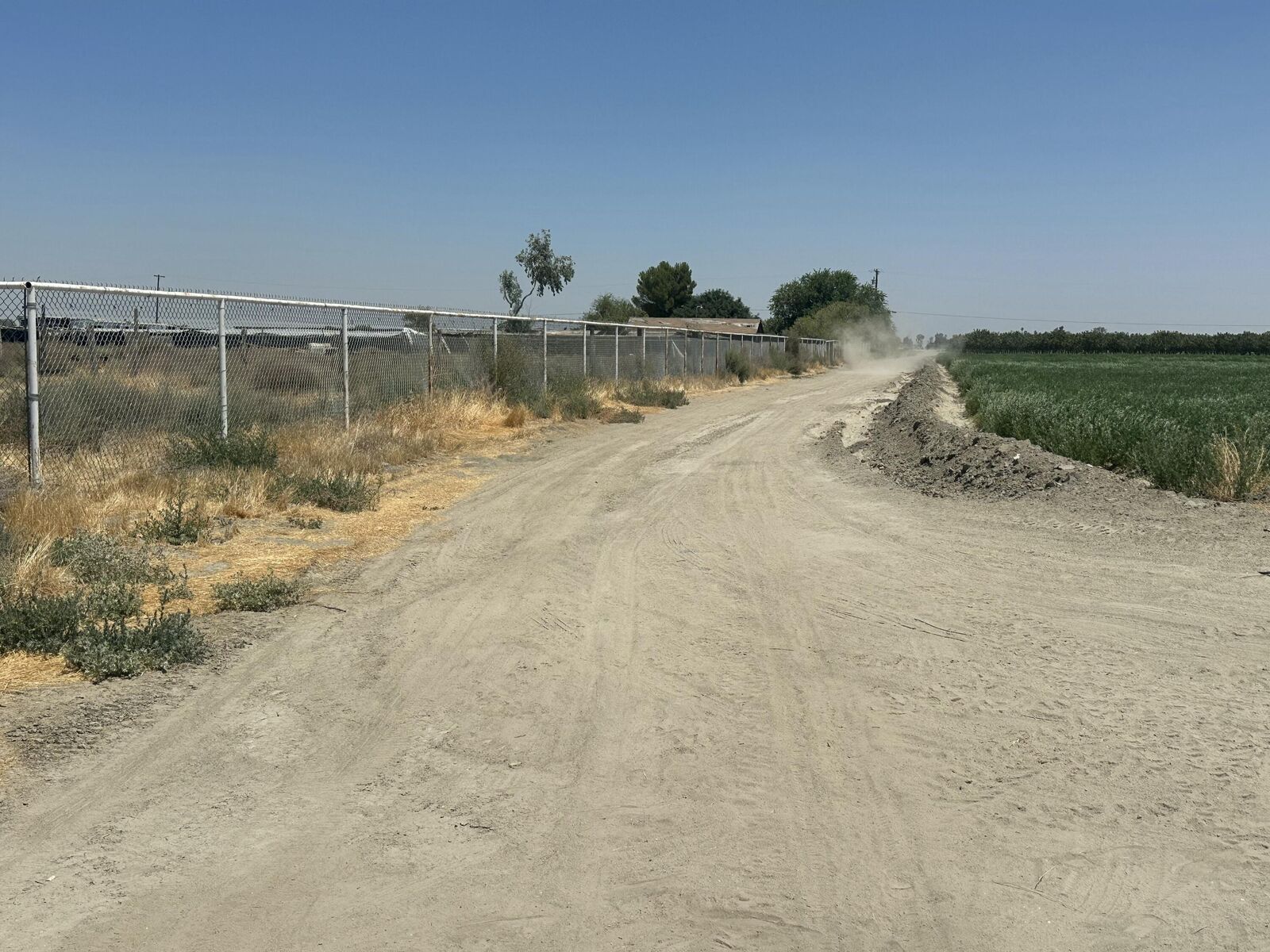 Property Photo: Ave 56 2 CA 93201