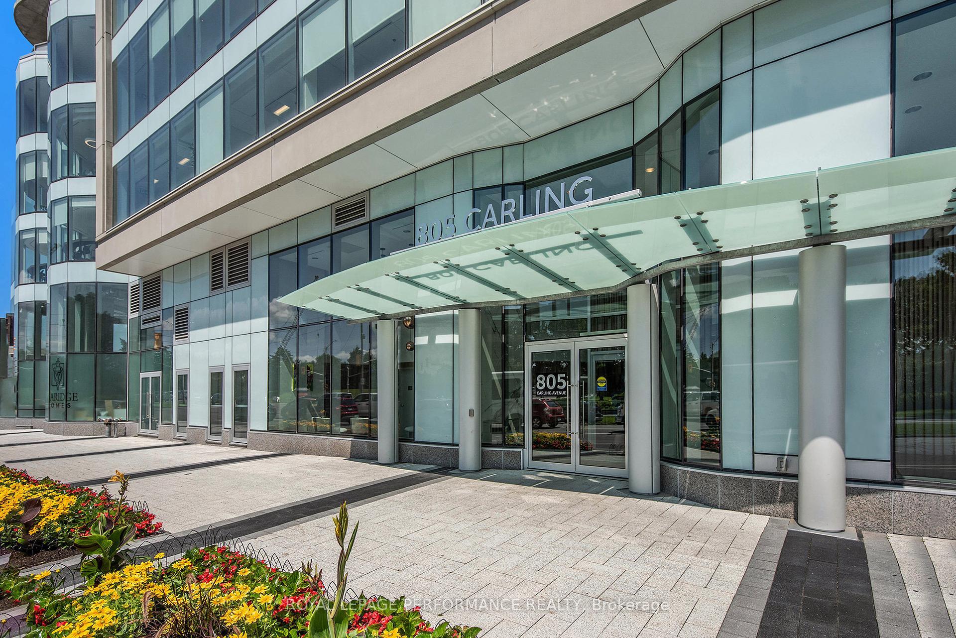 Property Photo: 805 Carling Avenue 3808 ON K1S 5W9