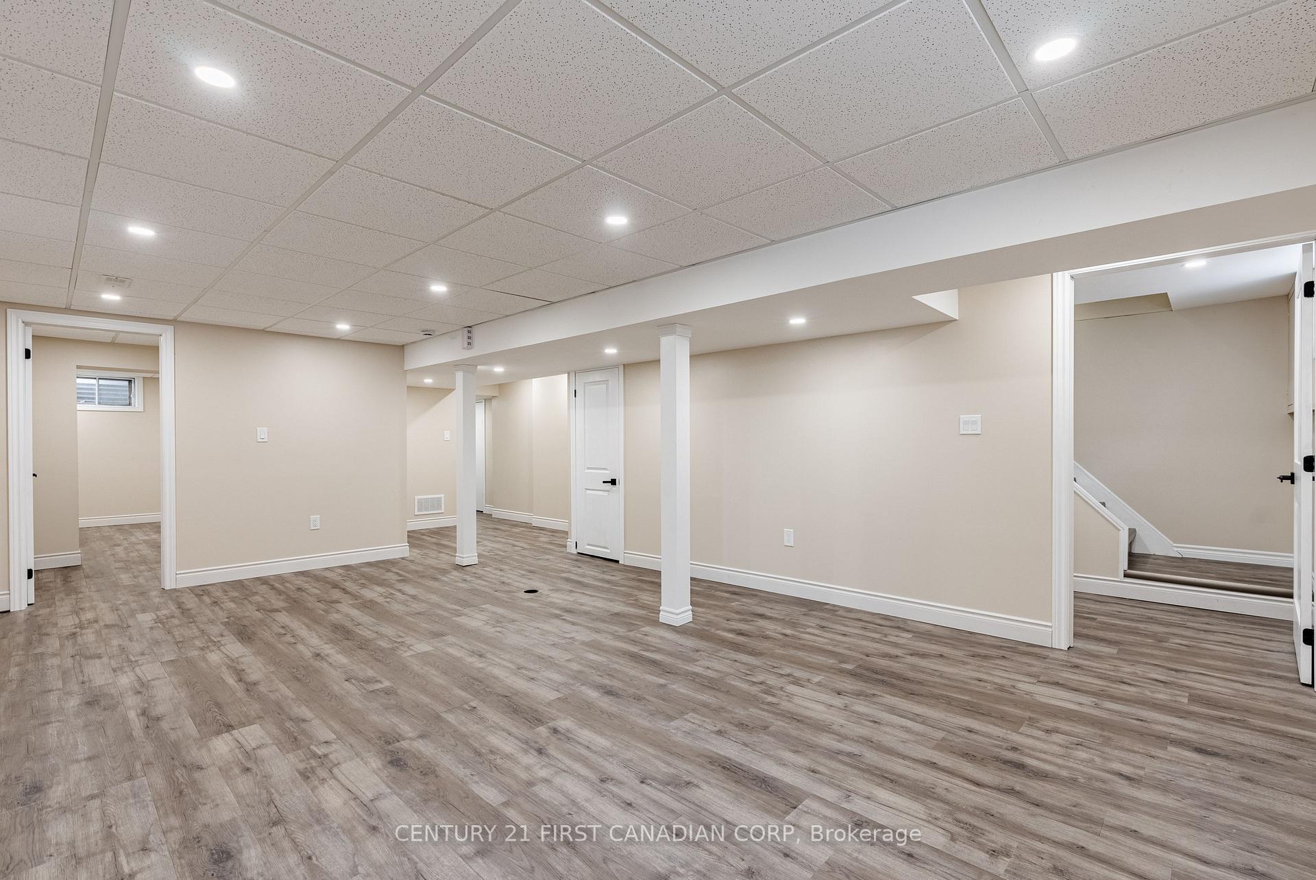 Property Photo: 177 Myrtle Street Lower ON N5R 2G8