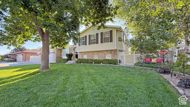 Property Photo:  11766 S Hidden Valley Rd E  UT 84092 