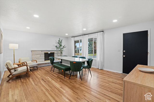 Property Photo: 2660 W 10950 S UT 84095