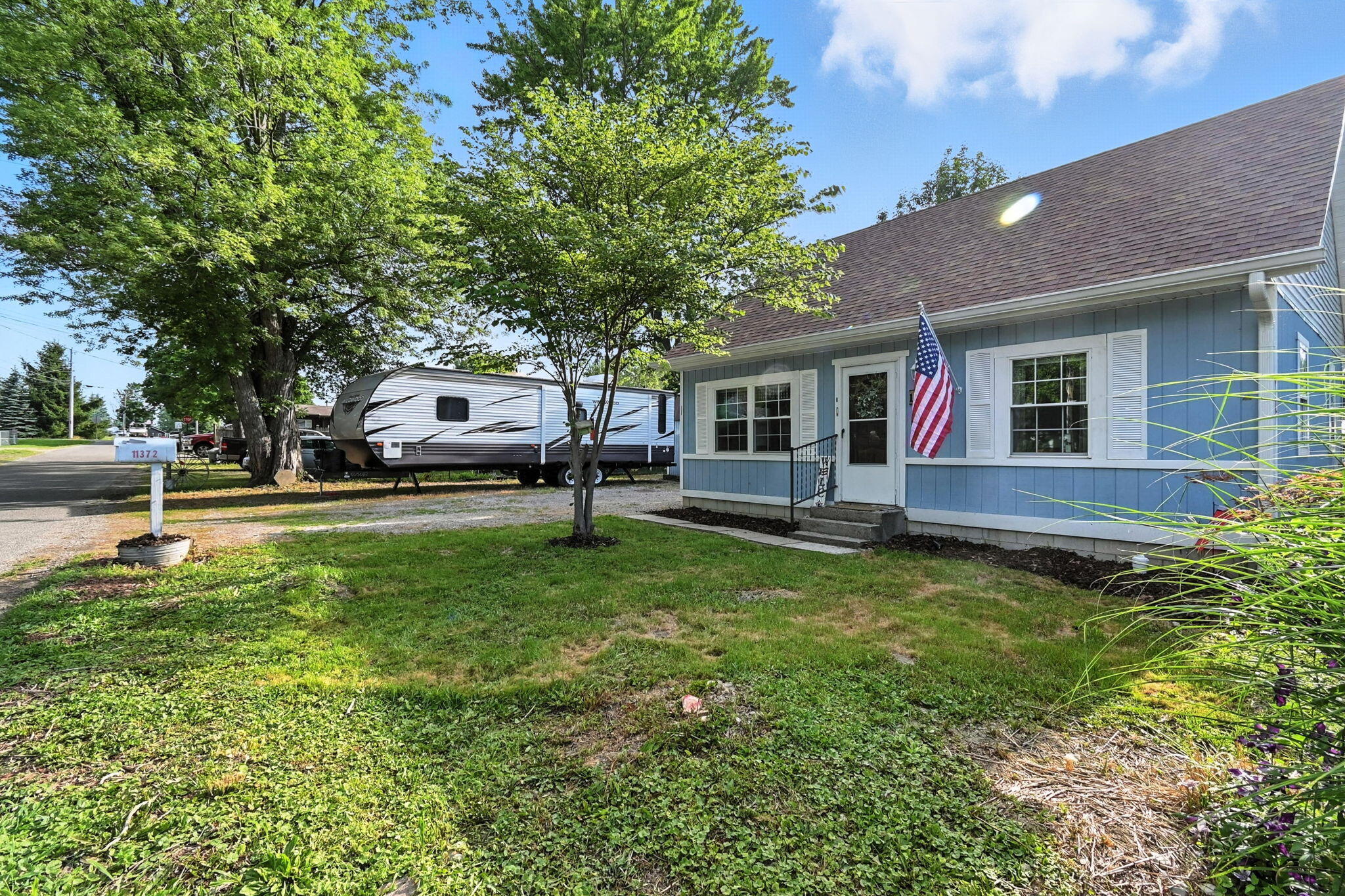 Property Photo: 11372 Kickapoo Path OH 43331