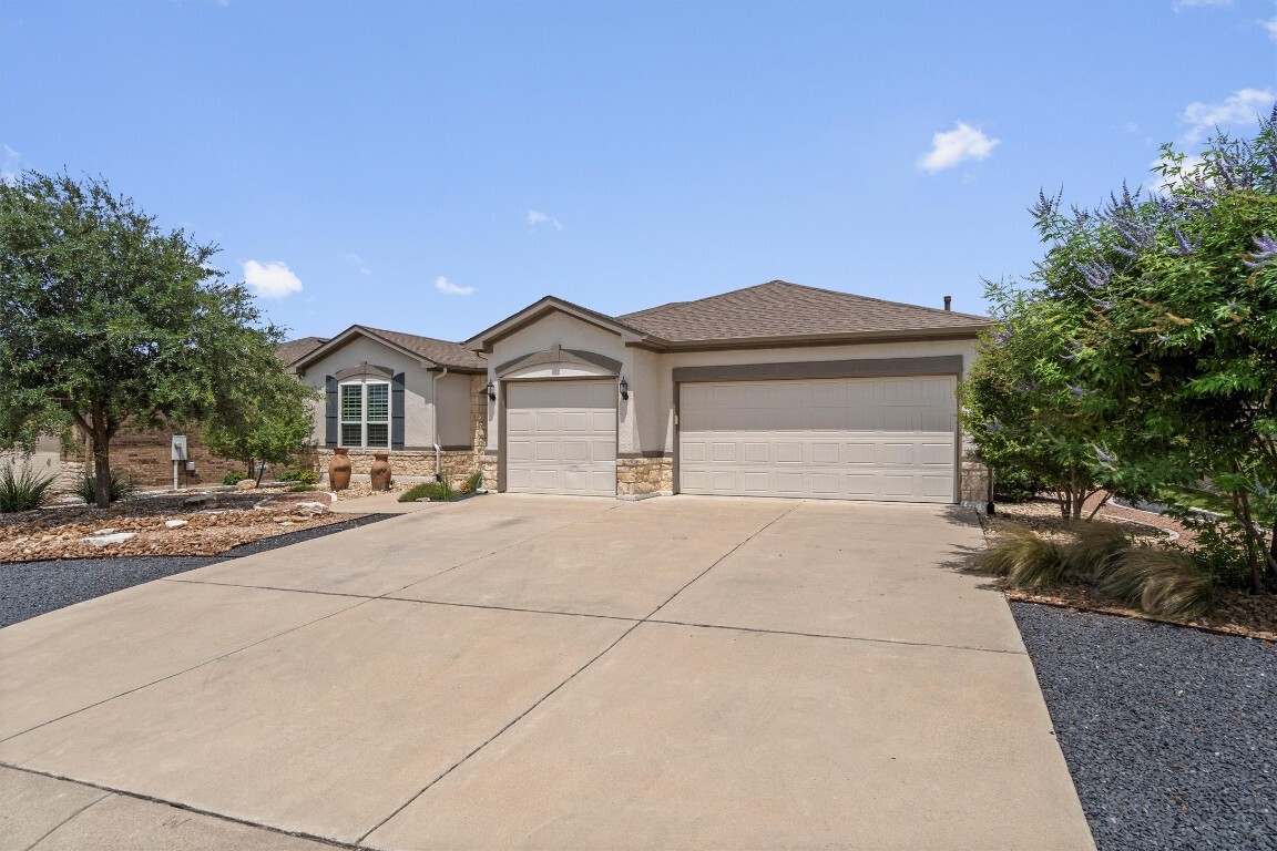 Property Photo: 205 McKittrick Ridge Road TX 78633