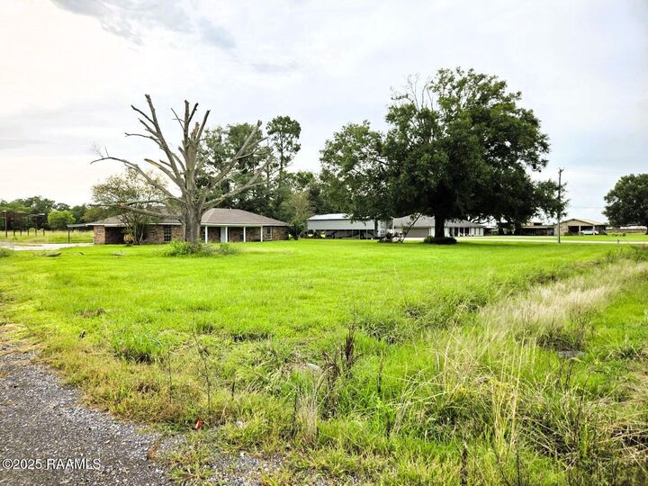Property Photo: 311 N Fieldspan Road LA 70583